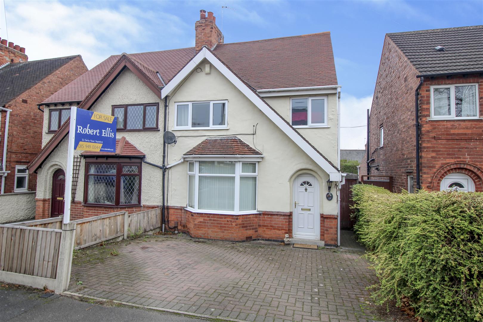 Victor Crescent, Sandiacre, Nottingham Robert Ellis Estate Agents